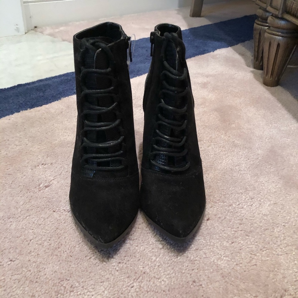 Mossimo booties - Picture 2 of 4